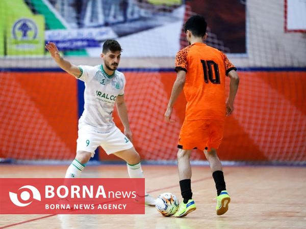 دیدار تیم های فوتسال آلومینیوم - تن تاک