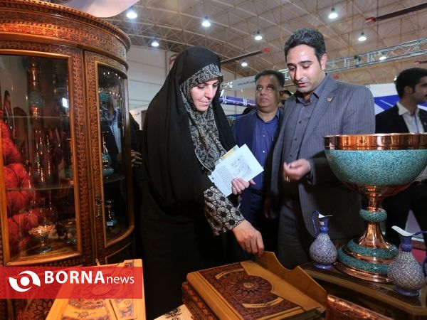 بازدید دستیار ویژه رییس جمهور از نهمین نمایشگاه گردشگری پارس در شیراز