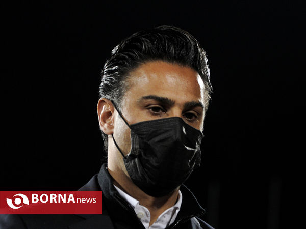 دیدار تیم های فوتبال استقلال - فجرسپاسی