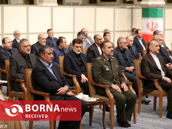 دیدار رئیس‌جمهور و اعضای هیئت دولت با رهبر انقلاب