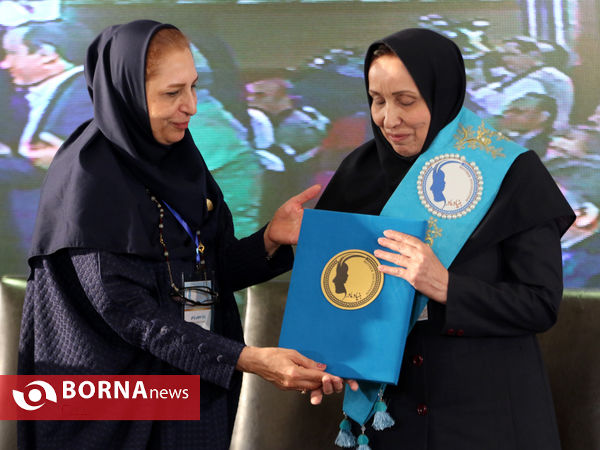 سومین آیین نکوداشت مادران نمونه شهر شیراز