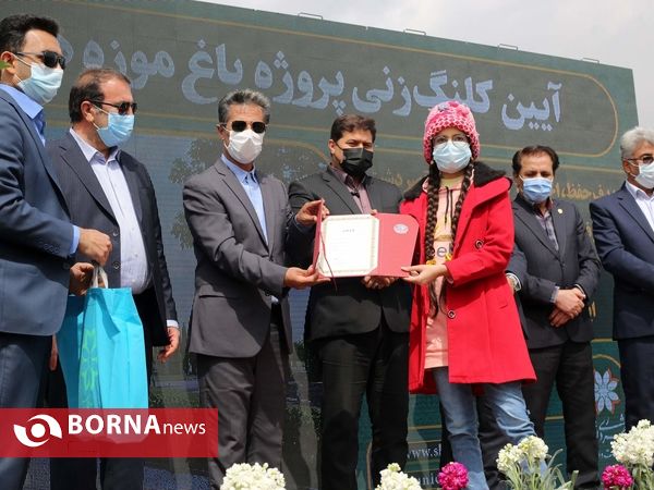 آیین گرامیداشت هفته درختکاری و کلنگ زنی باغ موزه هنر شیراز