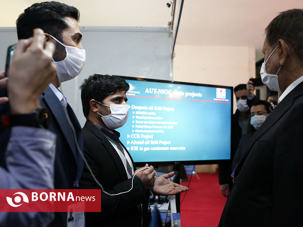بازدید جهانگیری از نمایشگاه بین المللی نفت، گاز، پالایش و پتروشیمی