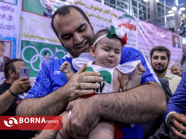 استقبال از تیم ملی وزنه برداری ایران