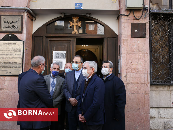 دیدار سخنگوی دولت با خیرین ارامنه در کلیسای ارامنه وارطان مقدس