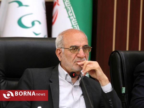 نشست مجمع نمایندگان تهران با استاندار