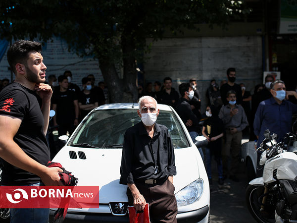 عزاداری روز تاسوعا در میدان 13 آبان