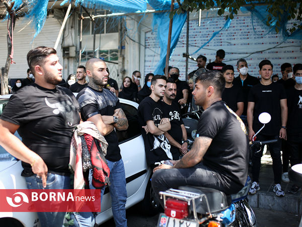 عزاداری روز تاسوعا در میدان 13 آبان