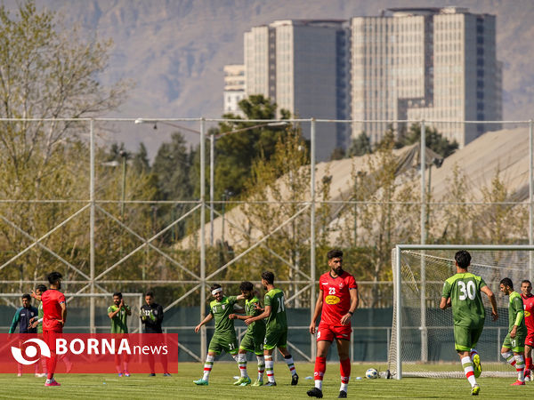 دیدار تیم ملی فوتبال امید ایران - پرسپولیس