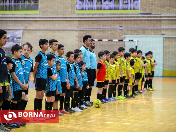رویای فوتبالی کودکان حامی یار اراک  برآورده شد