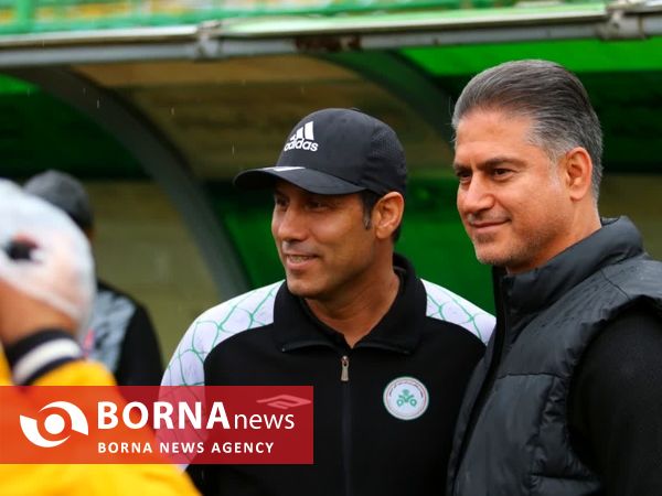 دیدار تیم های فوتبال ذوب آهن - نساجی مازندران