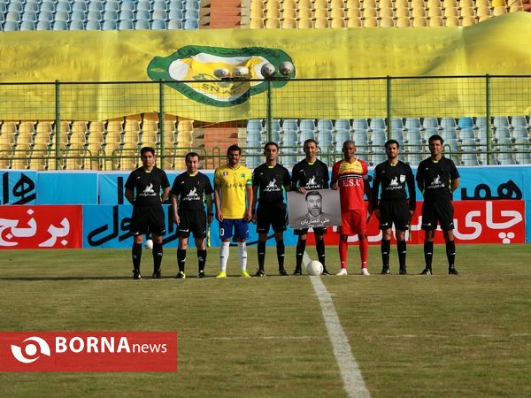 دیدار تیم های فوتبال صنعت نفت - فولاد
