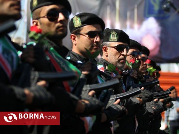 رژه نیرو های مسلح در مشهد