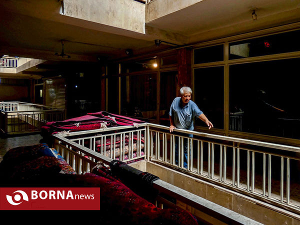 نفس های تنگ بازار فرش مشهد