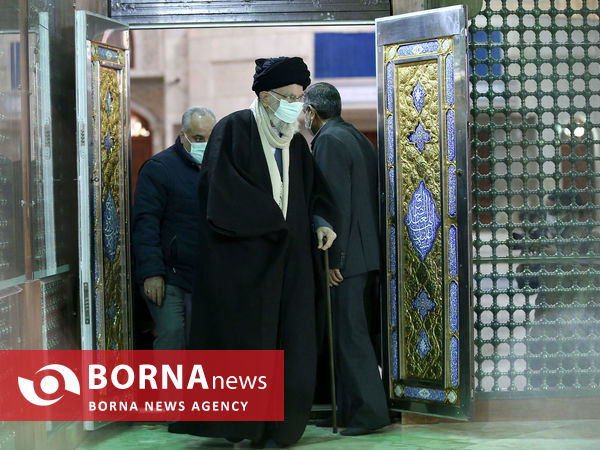 حضور مقام معظم رهبری در مرقد مطهر امام خمینی(ره) و گلزار شهیدان