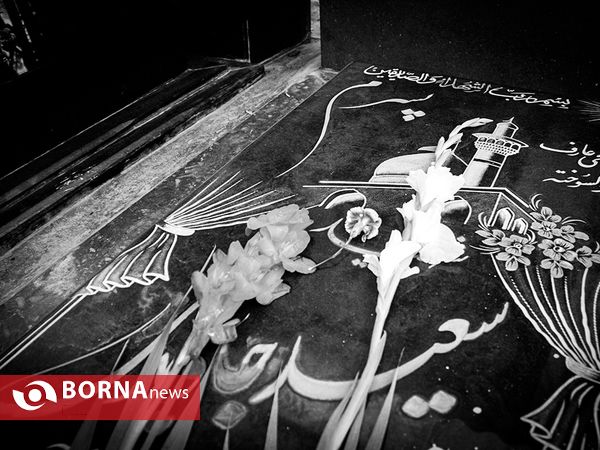 مادری فرزند خود را هدیه کرد