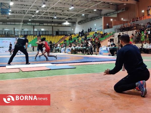 برگزاری مسابقات کشتی آزاد نونهالان کشور در الیگودرز