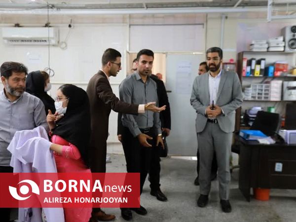 تجلیل از کارگران واحدهای تولیدی و صنعتی اروند