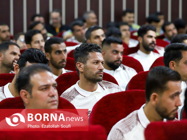 دوره دانش افزایی مربیان فوتبال پایه و مربیان مدارس فوتبال