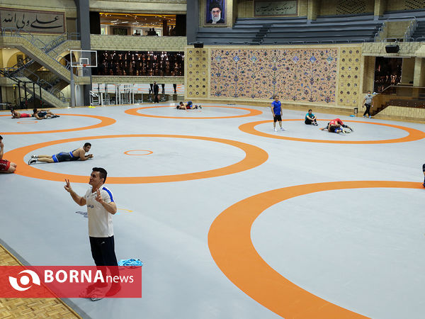 بازدید معاون رییس جمهور از اردوی تیم های ملی کشتی