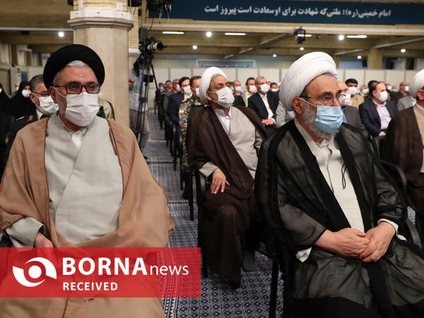 دیدار دست‌اندرکاران برگزاری کنگره شهدای استان قم با مقام معظم رهبری