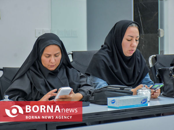 نشست خبری مدیر بیمه دی در استان مرکزی