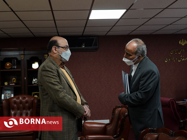 جلسه ‌هم‌اندیشی مدیران استقلال و پرسپولیس با وزیر ورزش و جوانان