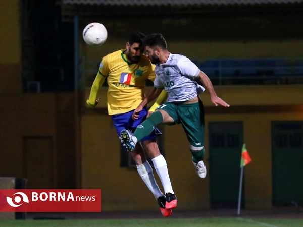 دیدار تیم های فوتبال صنعت نفت - آلومینیوم