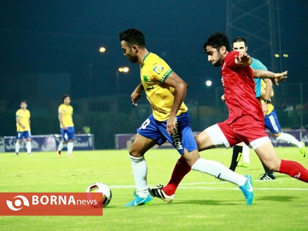 صنعت نفت آبادان - پدیده مشهد