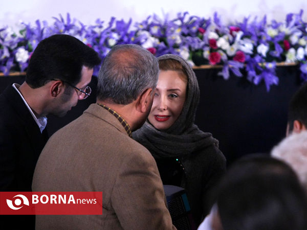 رونمایی از مجموعه بر بال سیمرغ