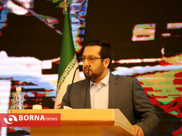 نشست هم اندیشی نظام مسائل استان همدان با حضور جوانان به ریاست استاندار