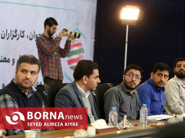 بازدید معاون اول رییس جمهور از صنایع دانش بنیان کسا