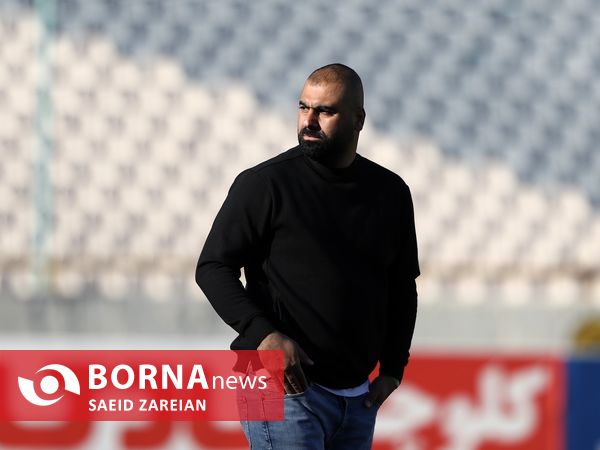 دیدار تیم های استقلال تهران - ملوان بندر انزلی