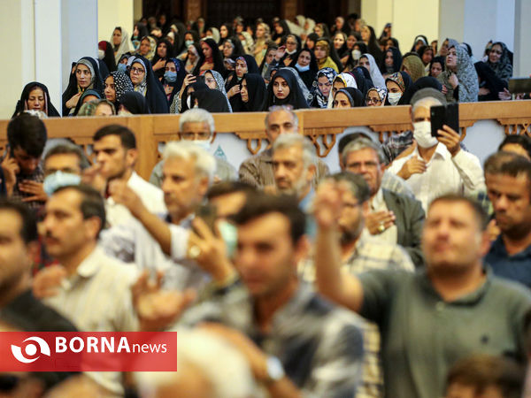 برگزاری مراسم دعای عرفه در حرم شاهچراغ(ع)