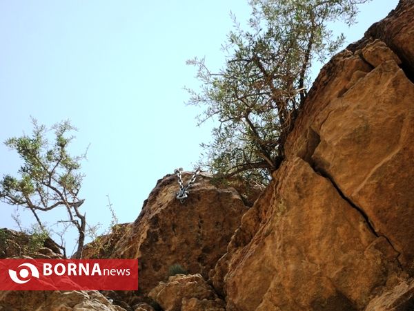 صخره نوردی در منطقه تنگه وردیج- غرب تهران