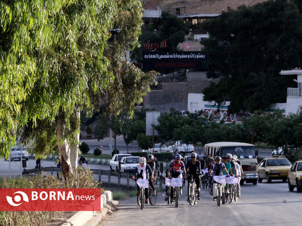 دوچرخه سواری سازمان های مردم نهاد جوانان فارس به مناسبت هفته محیط زیست