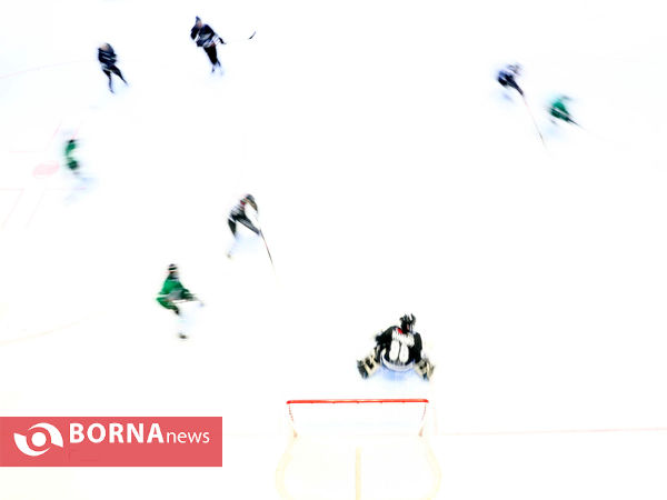 مسابقات هاکی روی یخ بانوان جام ایرانمال