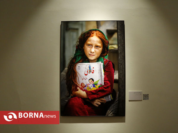 افتتاح نشان عکس مطبوعاتی سال ایران