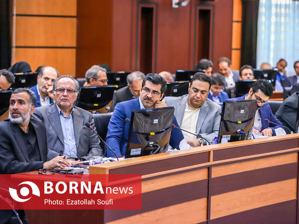 سفر وزیر اقتصاد به استان مرکزی