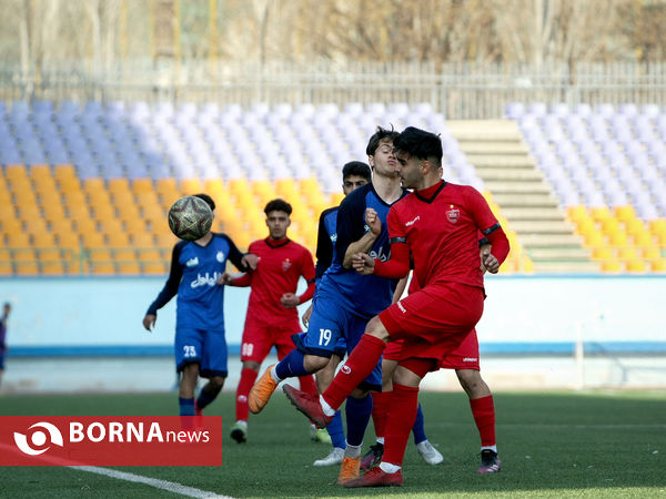 دیدار تیمهای فوتبال استقلال - پرسپولیس (جوانان)