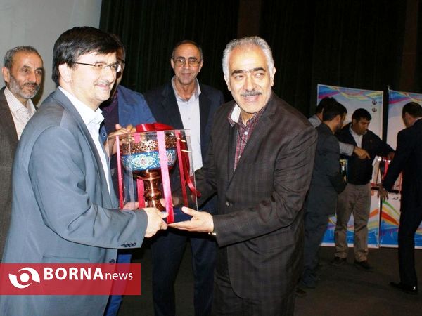 مراسم تجليل از هيات های ورزشی و قهرمانان ملی استان تهران