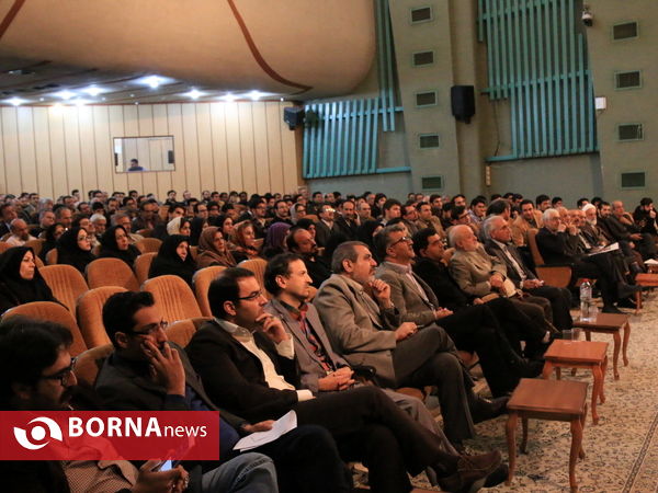 سومین مجمع شورای راهبردی اصلاح طلبان استان اصفهان