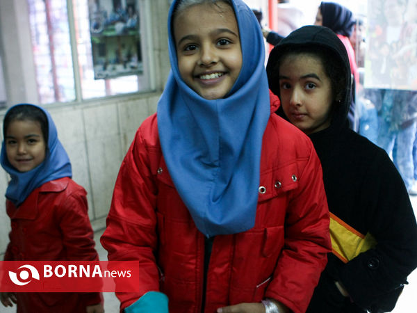 اکران فیلم (( باغ بهشت )) برای کودکان کار