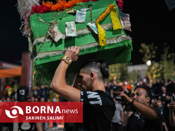 حال و هوای شب چهارم محرم در میدان تجریش