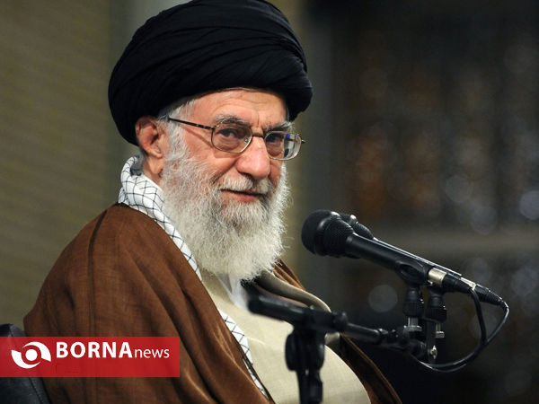 دیدار دانش آموزان و دانشجویان با مقام معظم رهبری