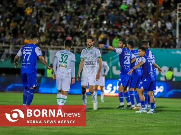  دیدار تیم های فوتبال آلومینیوم - استقلال