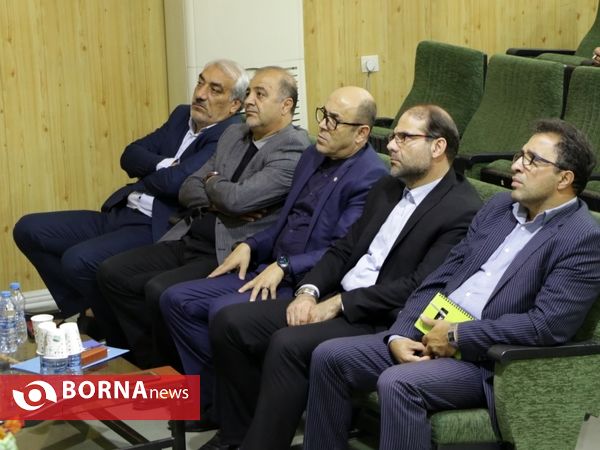 جلسه مشترک هیات های ورزشی آذربایجان غربی با مدیرکل دفتر توسعه آموزش های پایه و استعدادیابی وزارت ورزش و جوانان