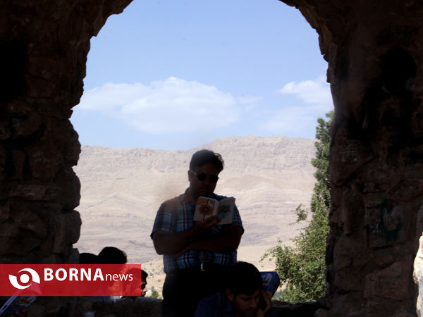 دعای عرفه در تپه الشهدای شیراز