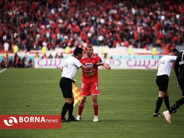 دیدار تیم فوتبال پرسپولیس- استقلال