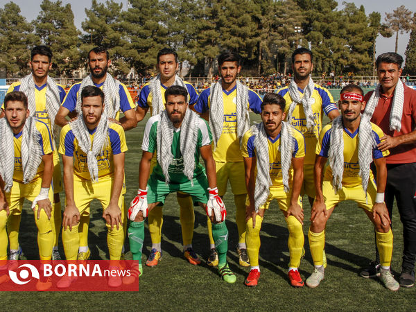 مسابقه تیم های فجر سپاسی شیراز و آرمان گهر سیرجان